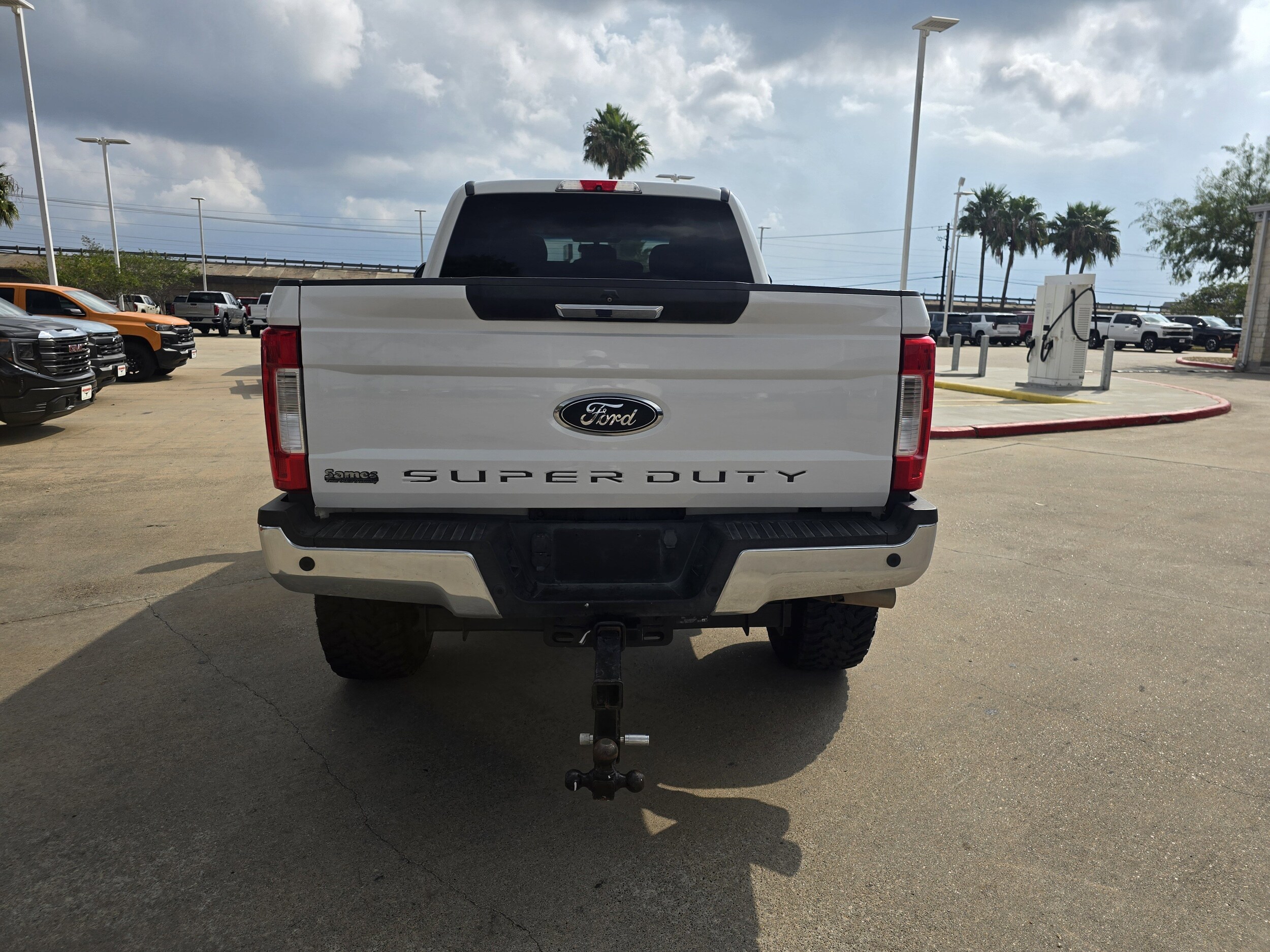 2017 Ford F-250 Lariat photo 3