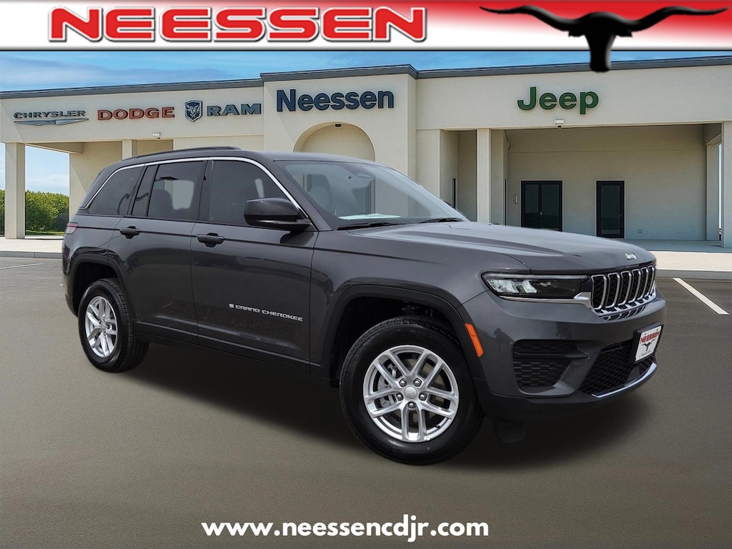 New 2026 Jeep Grand Cherokee LAREDO X 4X4 Sport Utility