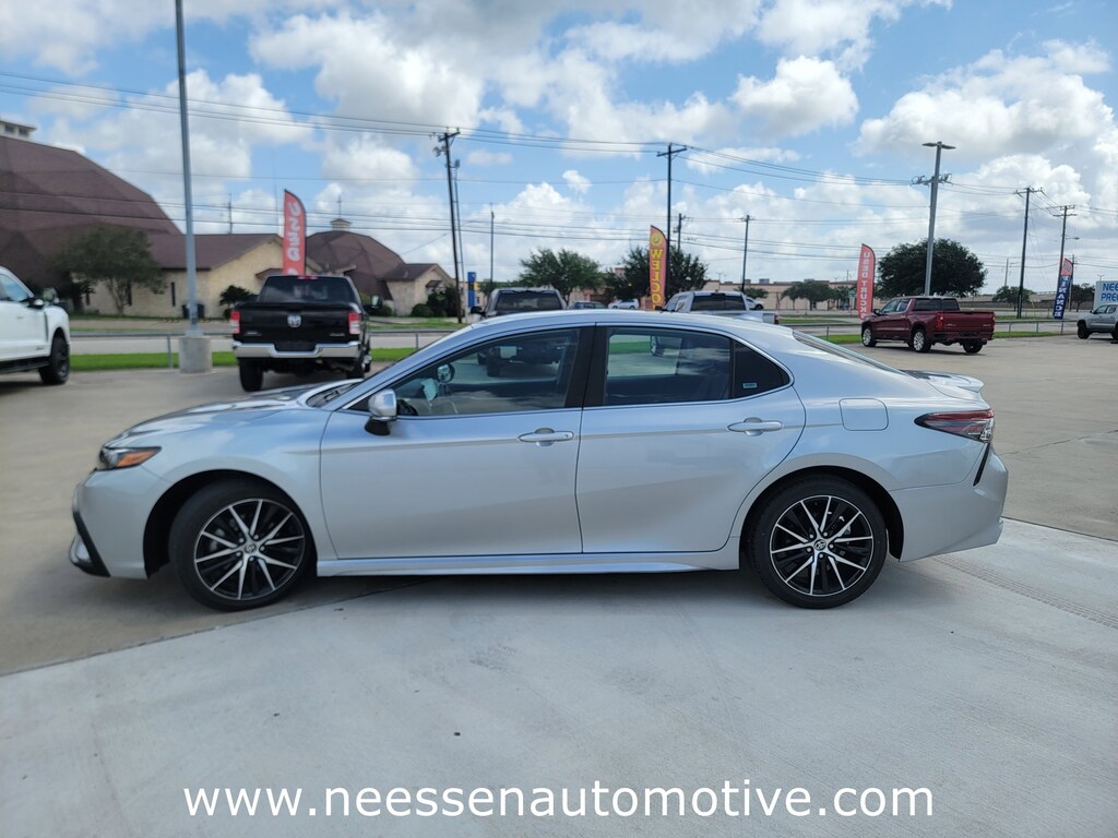 Used 2024 Toyota Camry SE Sedan