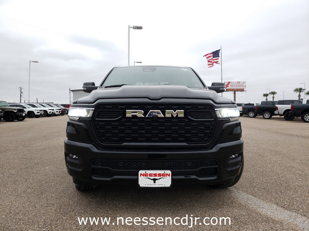 New 2025 Ram 1500 LONE STAR CREW CAB 4X4 5'7 BOX Pickup