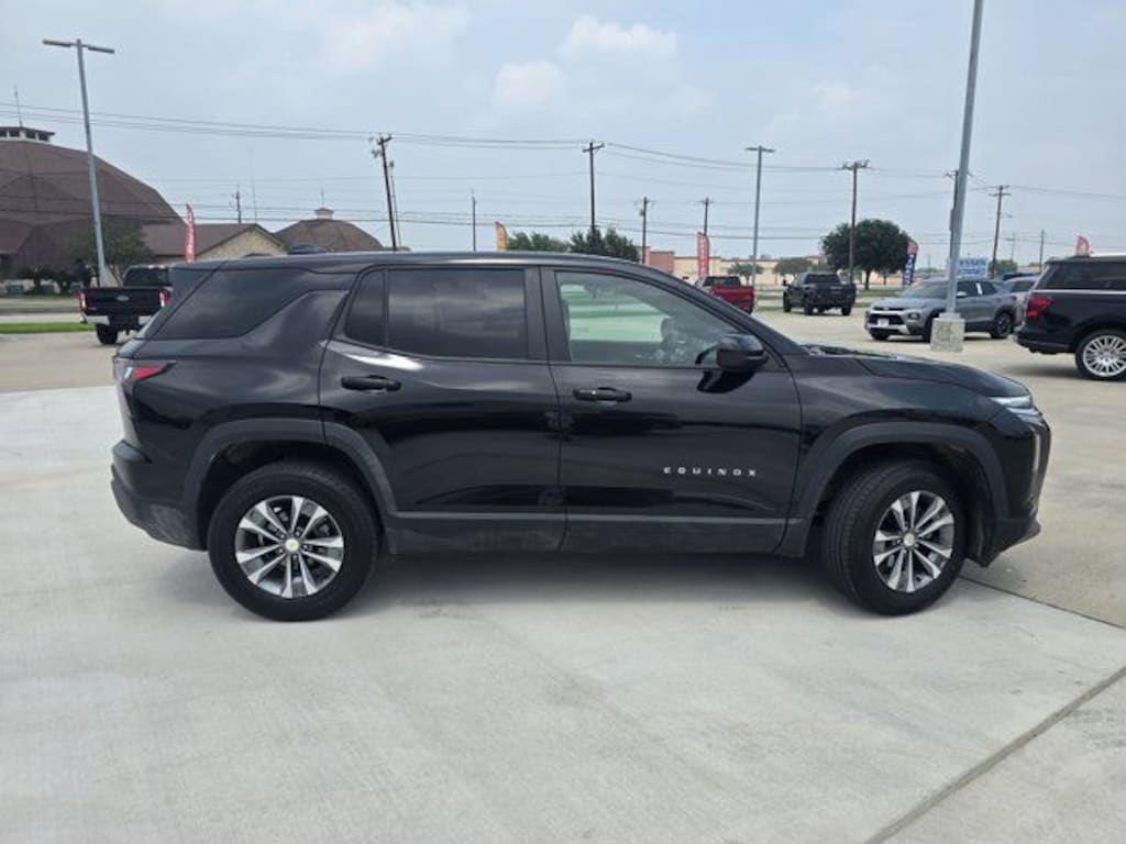 Used 2025 Chevrolet Equinox LT SUV