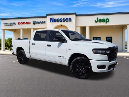 2026 Ram 1500 LARAMIE CREW CAB 4X4 5'7 BOX Pickup