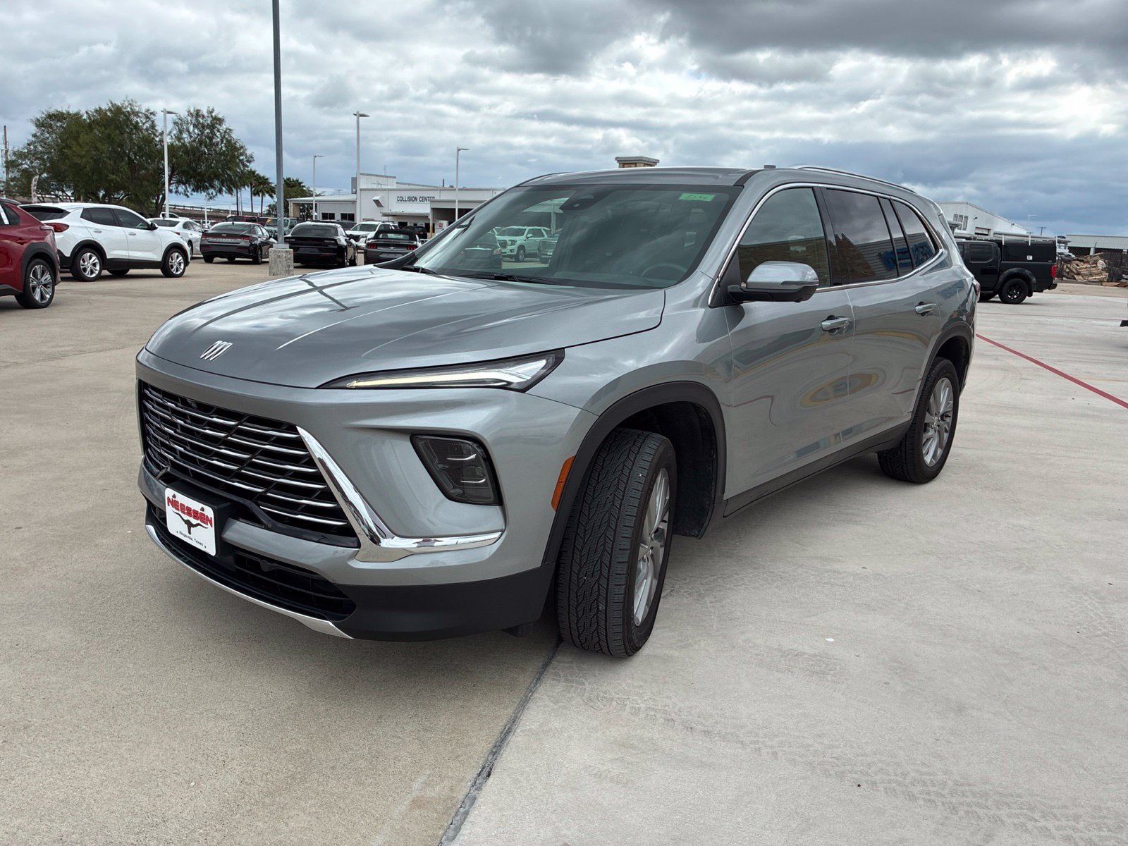 Used 2025 Buick Enclave Preferred SUV
