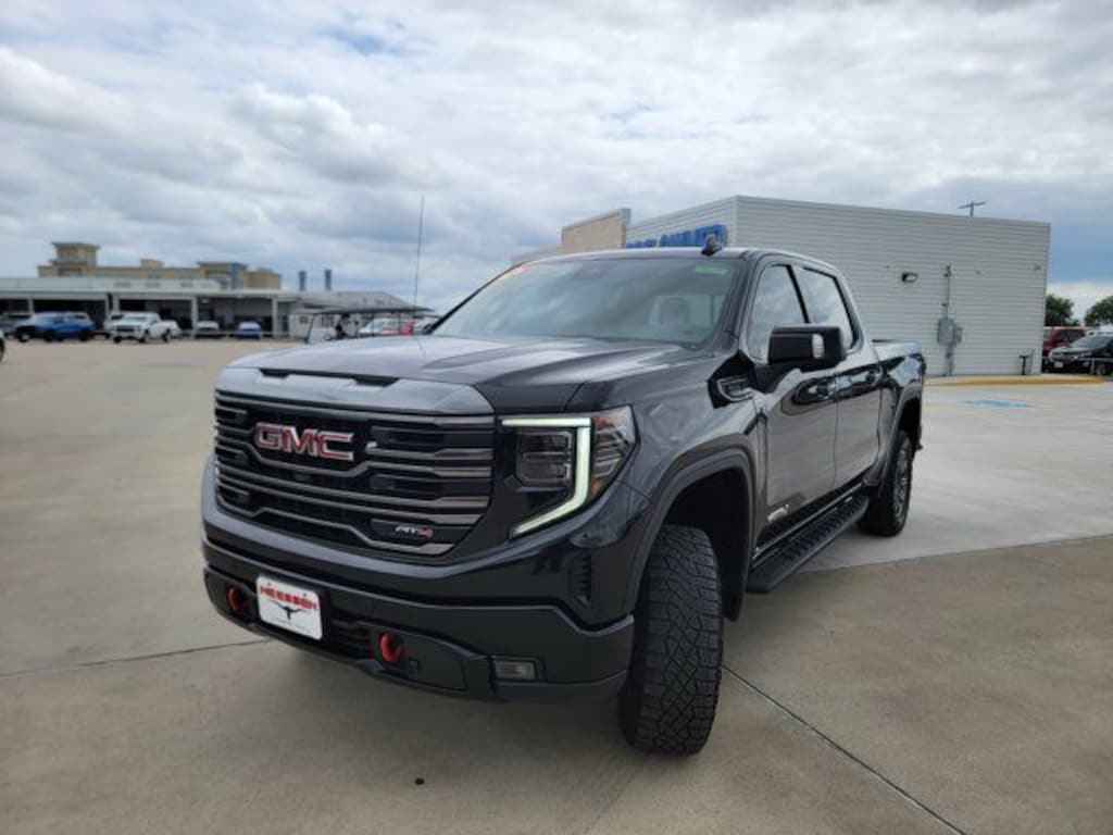 Used 2024 GMC Sierra 1500 AT4 Truck