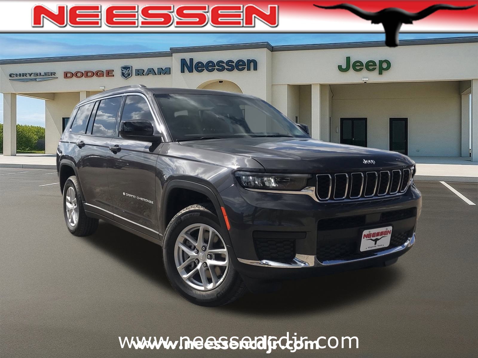 2025 Jeep Grand Cherokee L Laredo's photo