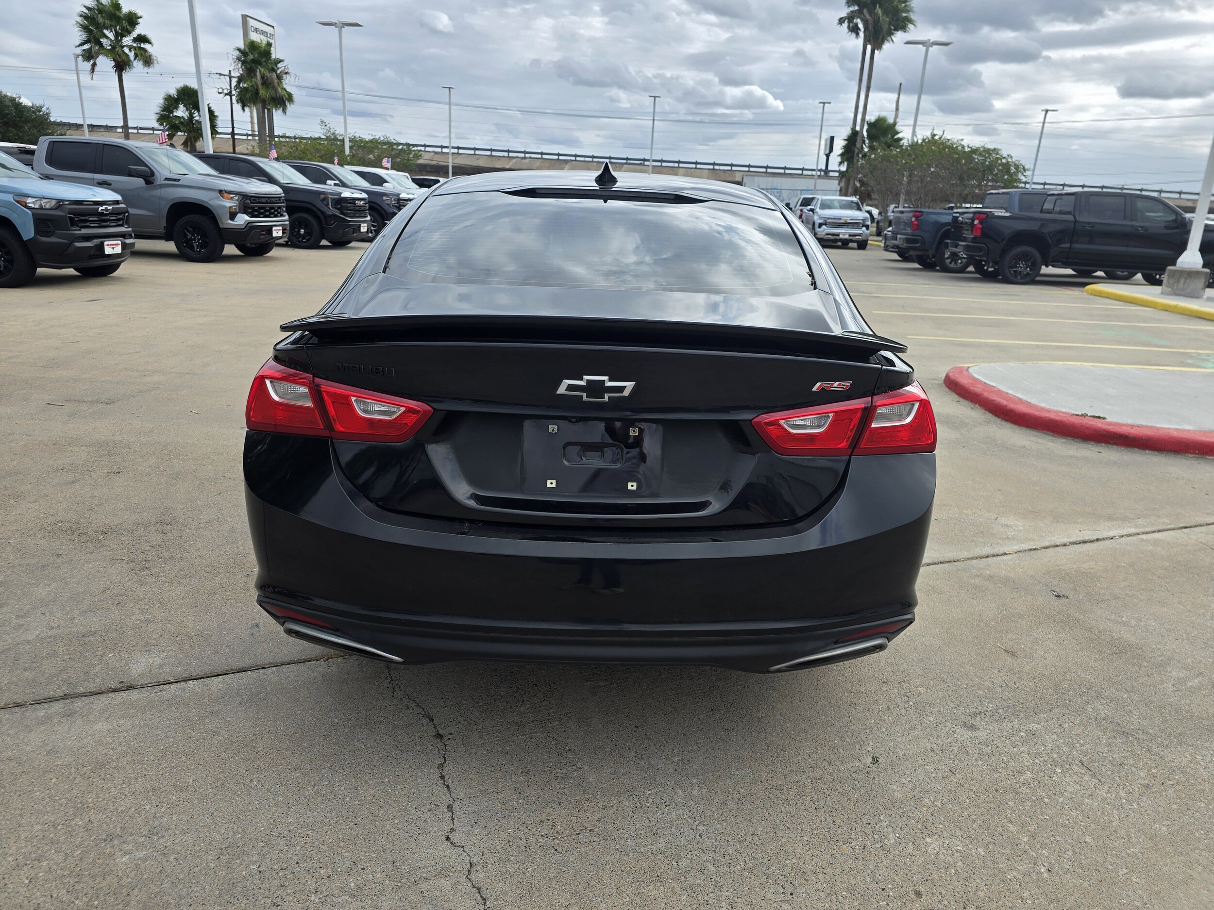 2022 Chevrolet Malibu RS photo 4