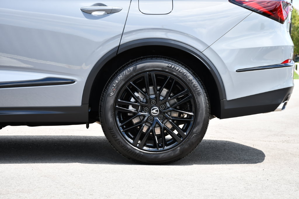2026 Acura MDX A-spec w/Advance Package - Photo 11