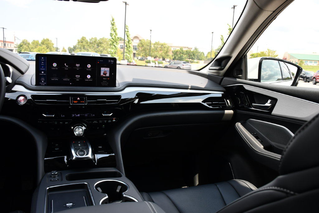 2026 Acura MDX Technology Package - Photo 24