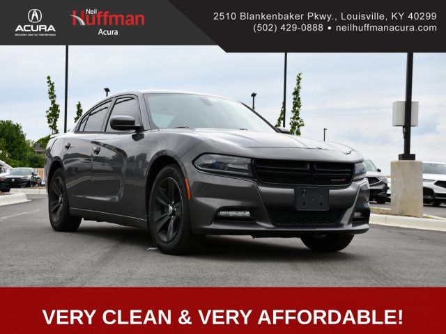 2016 Dodge Charger SXT's photo