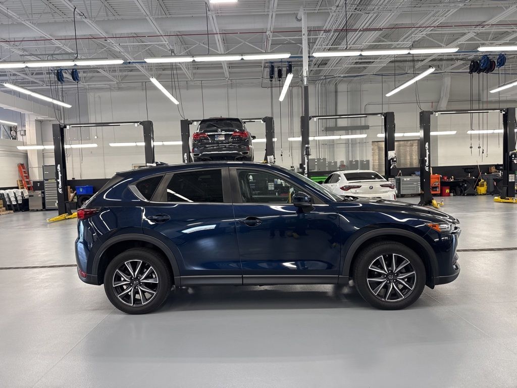 Used 2018 Mazda Mazda CX-5 Touring SUV
