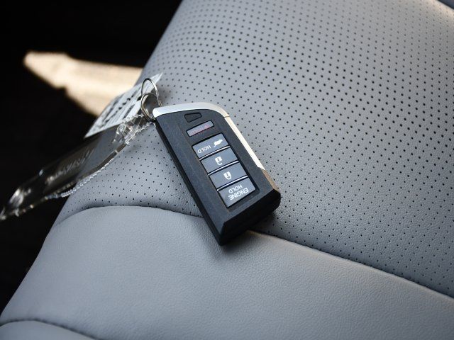 2026 Acura MDX Technology Package - Photo 18