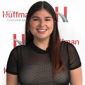 Staff member Jasmine Lemus from ID_306ea0