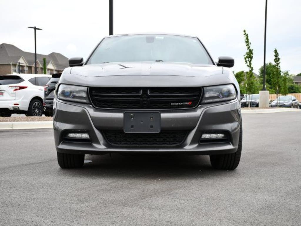 Used 2016 Dodge Charger SXT Sedan