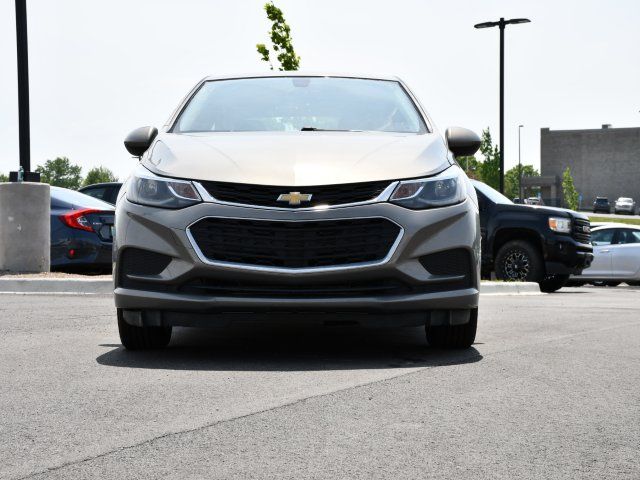 Used 2017 Chevrolet Cruze LT with VIN 1G1BE5SM2H7256322 for sale in Jeffersontown, KY