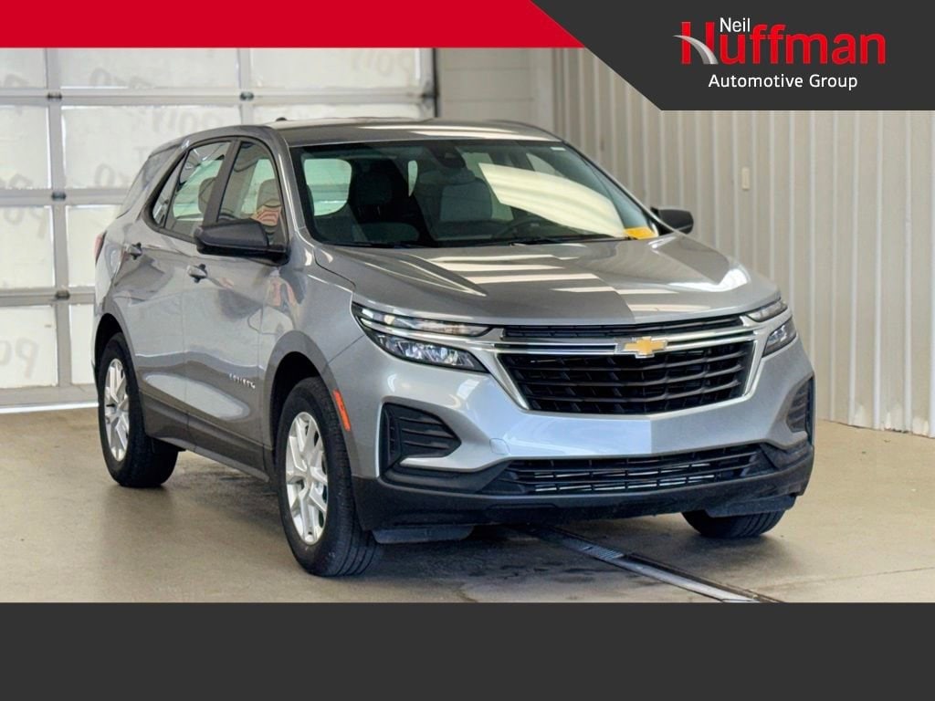 2024 Chevrolet Equinox LS's photo