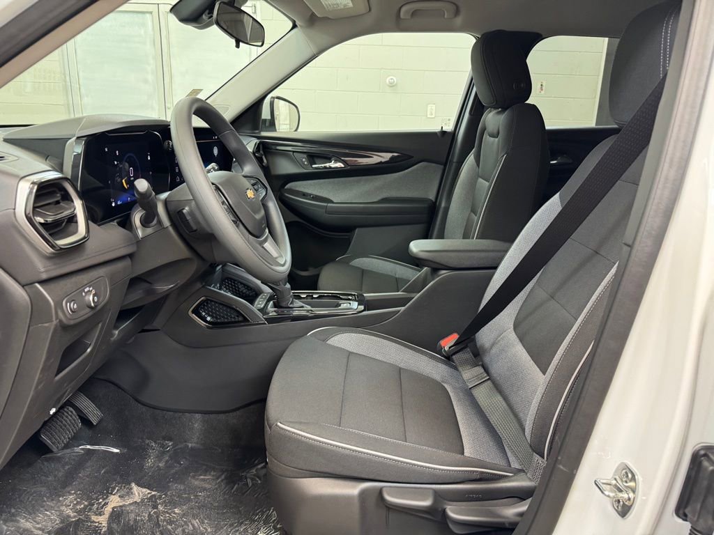 2026 Chevrolet Trailblazer LT - Photo 11