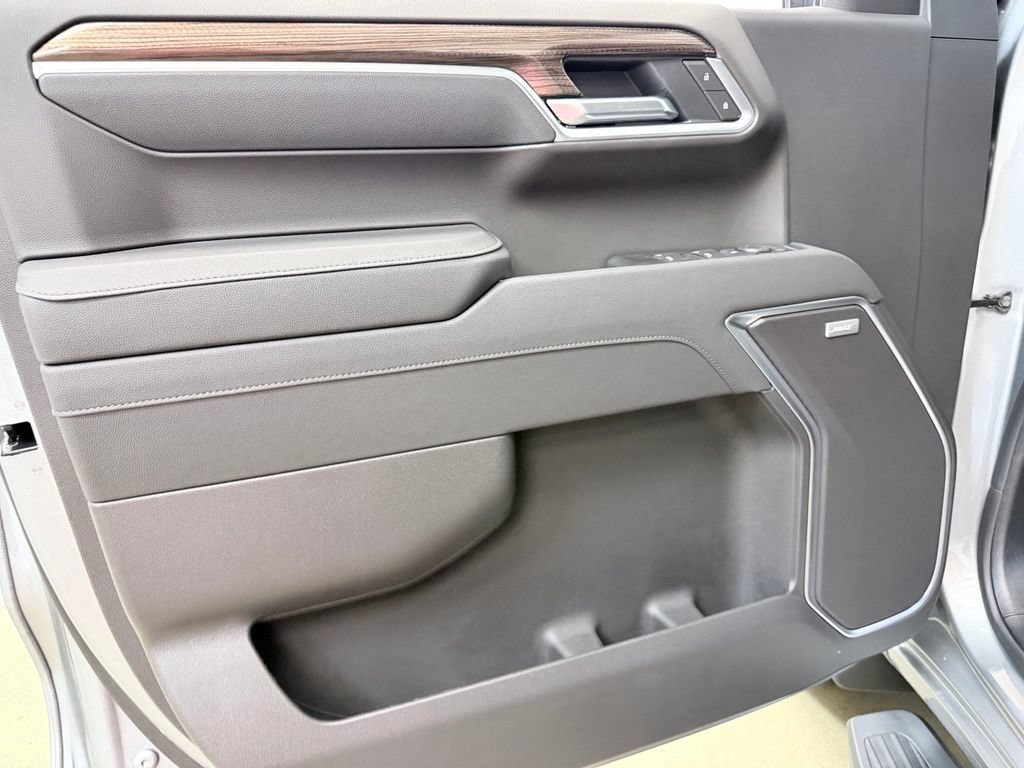 2026 Chevrolet Silverado 1500 RST - Photo 9