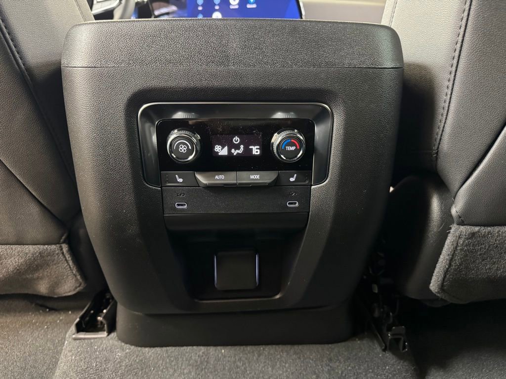 2026 Chevrolet Tahoe Premier - Photo 17