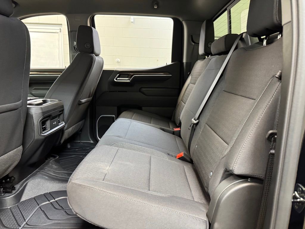 2026 Chevrolet Silverado 1500 LT - Photo 17