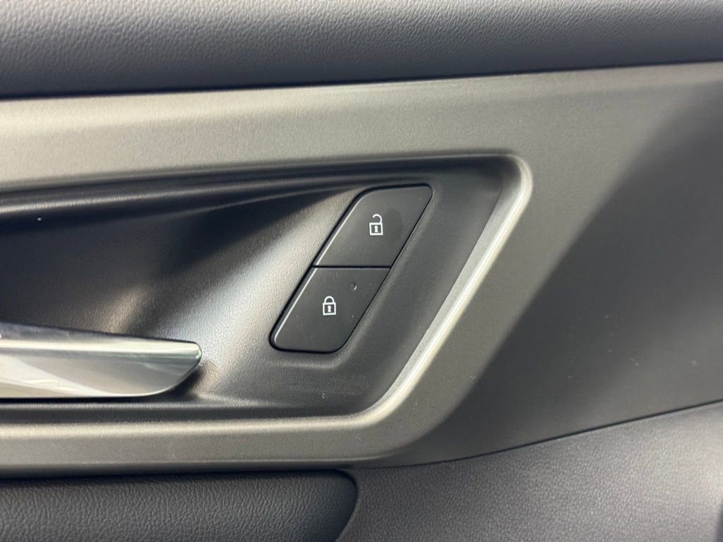 2026 Chevrolet Traverse LT - Photo 9