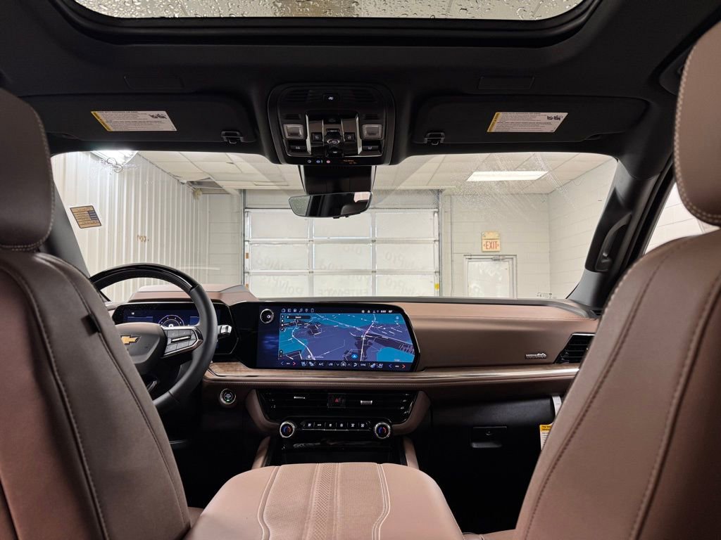2026 Chevrolet Suburban High Country - Photo 23