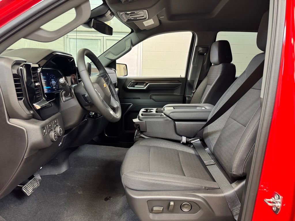 2026 Chevrolet Silverado 1500 LT - Photo 13