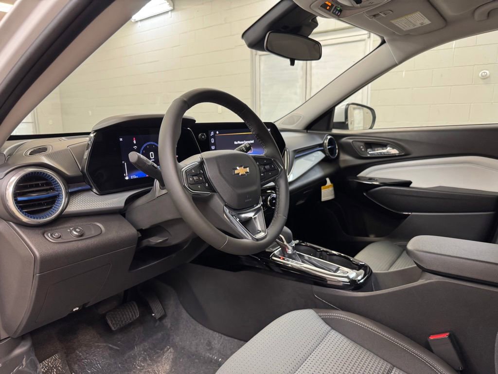 2026 Chevrolet Trax LT - Photo 13
