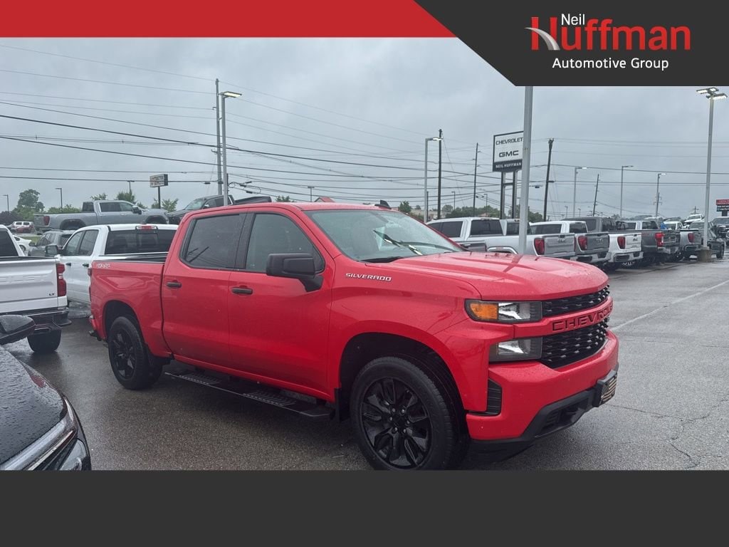 2022 Chevrolet Silverado 1500 Custom 4X4 Crew Cab Short Box's photo