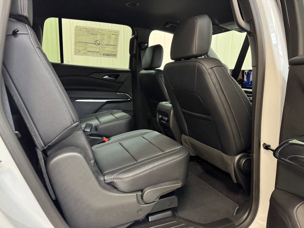 2026 Chevrolet Traverse LT - Photo 26