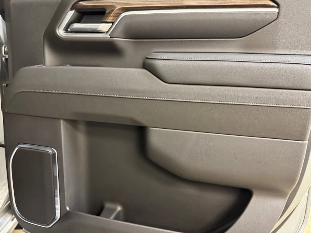 2026 Chevrolet Silverado 3500 HD LT - Photo 26