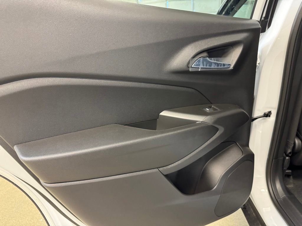 2026 Chevrolet Trax LT - Photo 15