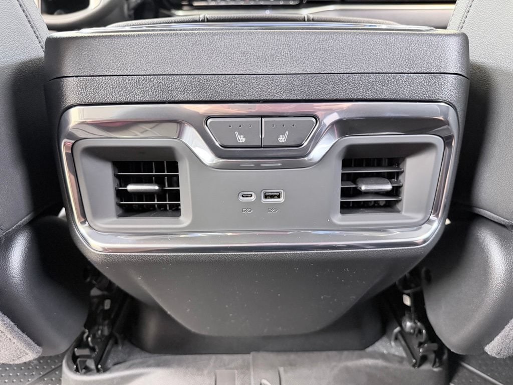 2026 Chevrolet Silverado 3500 HD LTZ - Photo 24