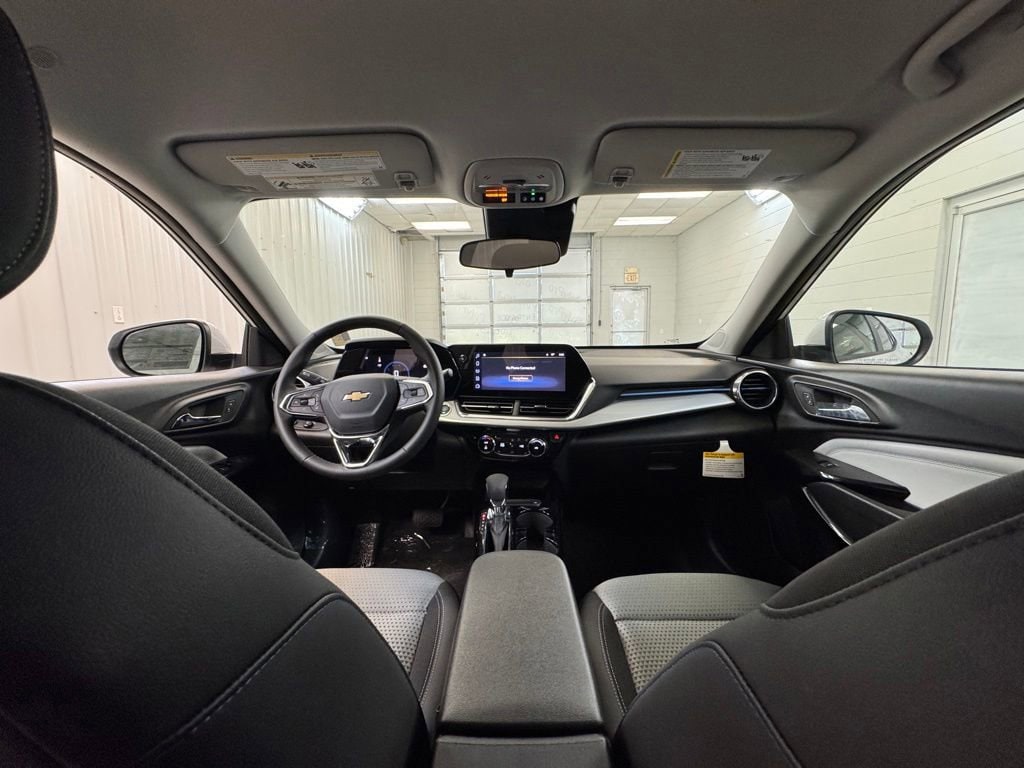 2026 Chevrolet Trax LT - Photo 19