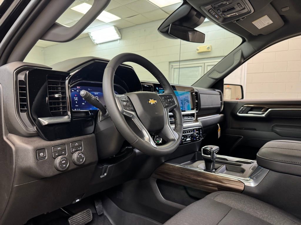 2026 Chevrolet Silverado 1500 LT - Photo 14