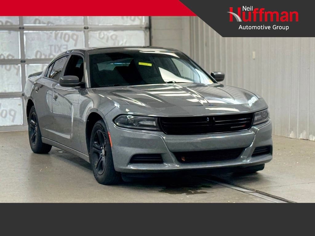 2019 Dodge Charger SXT's photo