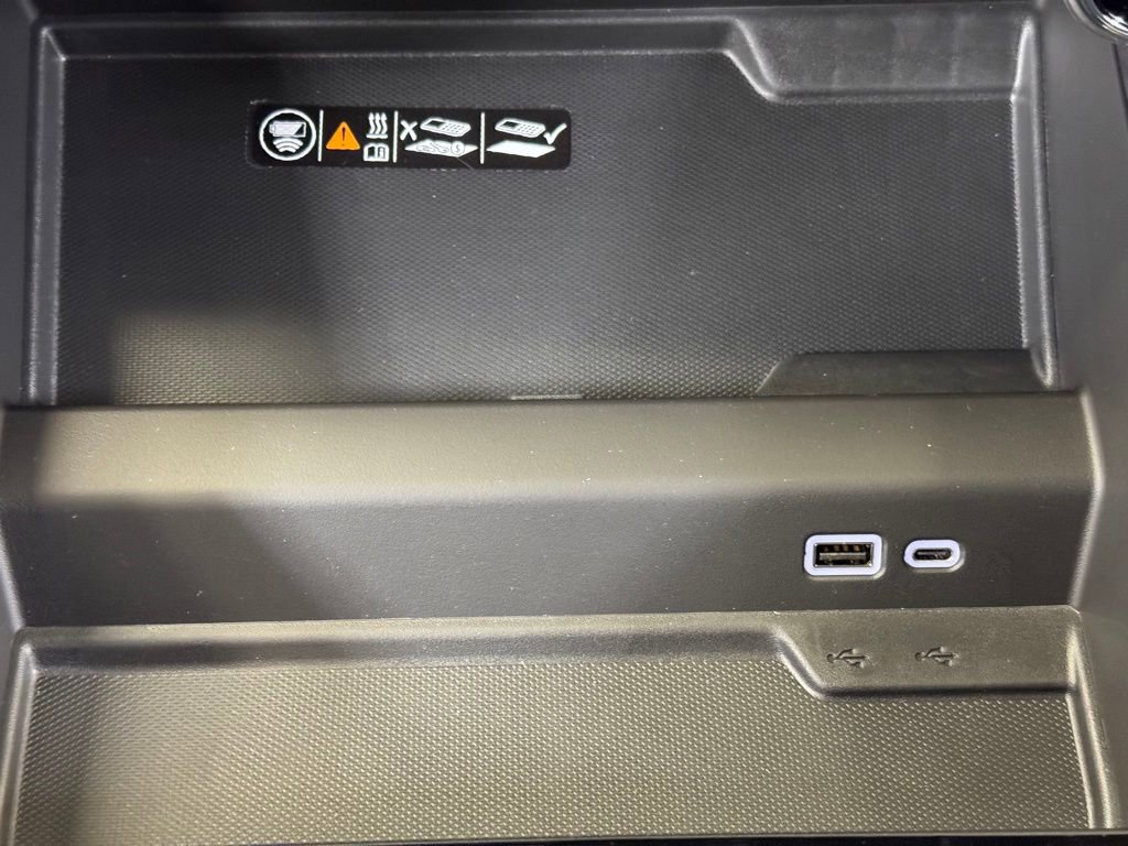 2026 Chevrolet Tahoe Premier - Photo 36