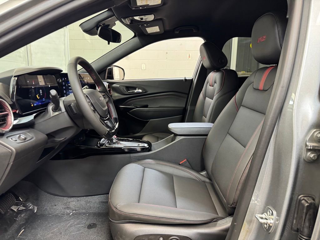 2026 Chevrolet Trax RS - Photo 12