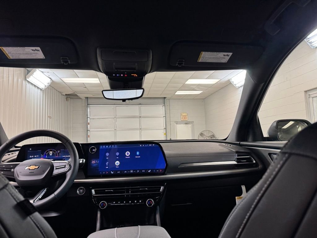 2026 Chevrolet Traverse LT - Photo 23
