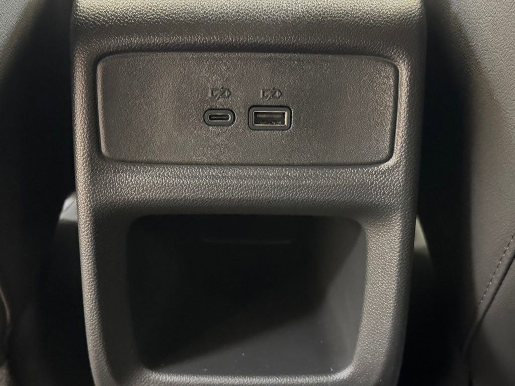 2026 Chevrolet Trax LT - Photo 18