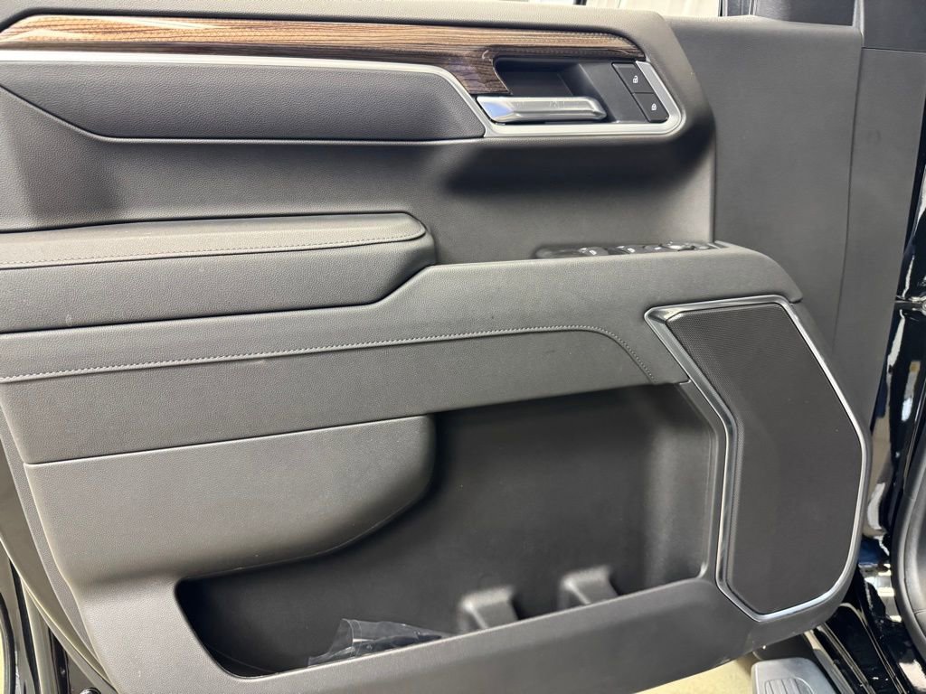 2026 Chevrolet Silverado 1500 LT - Photo 9