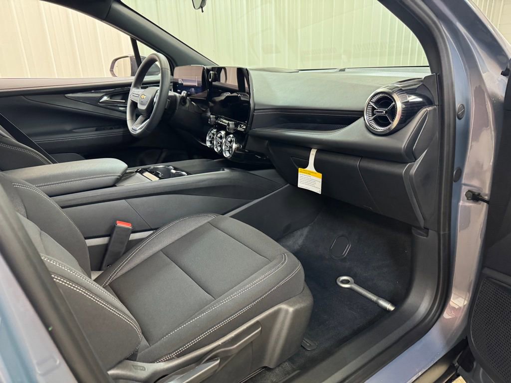 2026 Chevrolet Blazer EV LT - Photo 24