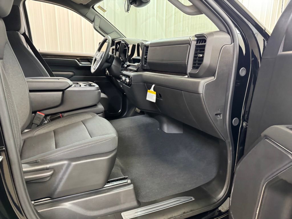 2026 GMC Sierra 1500 SLE - Photo 26