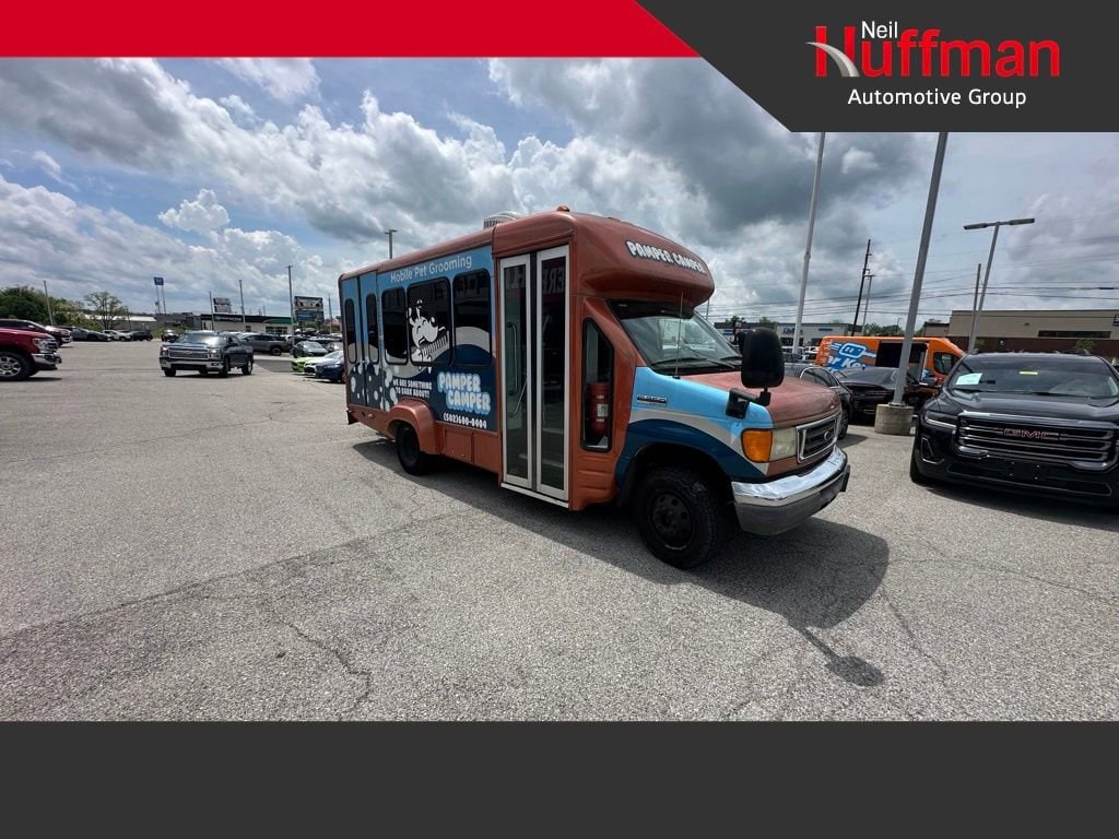 2006 Ford E-Series's photo