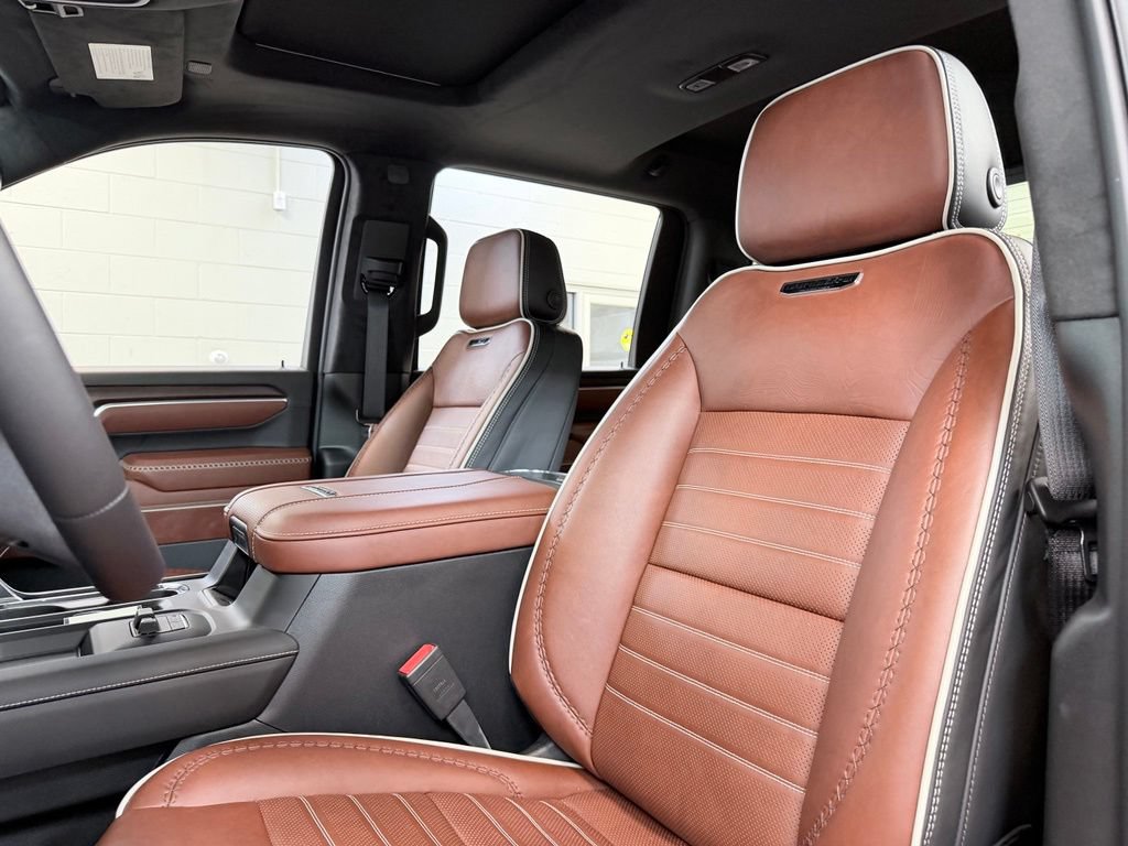 2026 GMC Sierra 2500HD Denali Ultimate - Photo 16