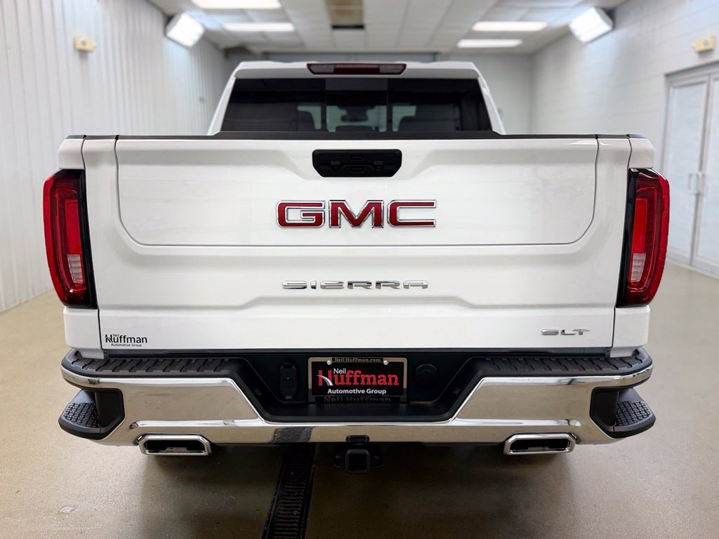 2026 GMC Sierra 1500 SLT - Photo 9