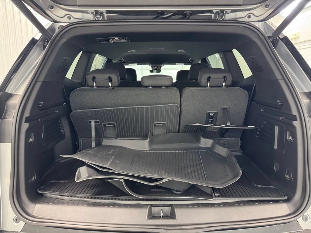 2026 GMC Acadia Elevation - Photo 23