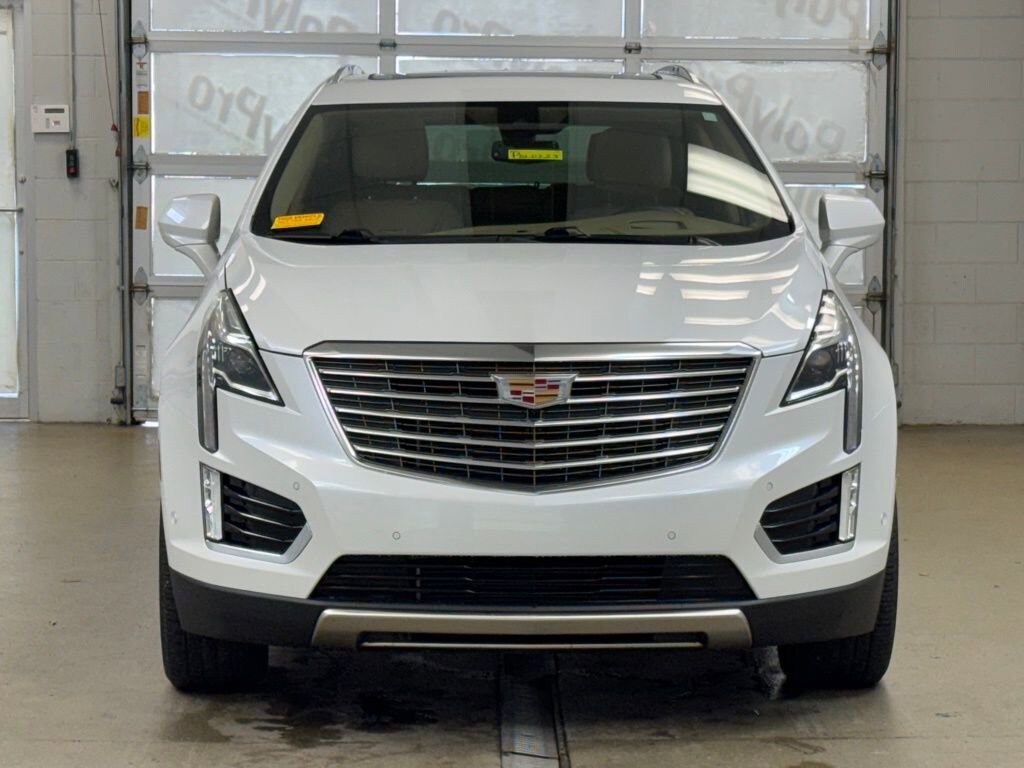 Used 2017 CADILLAC XT5 Platinum AWD SUV