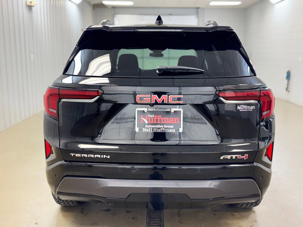 2026 GMC Terrain AT4 - Photo 6