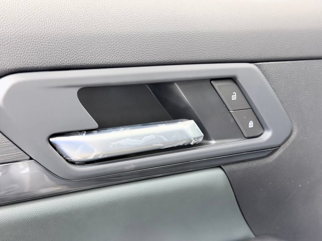 2026 GMC Terrain AT4 - Photo 9