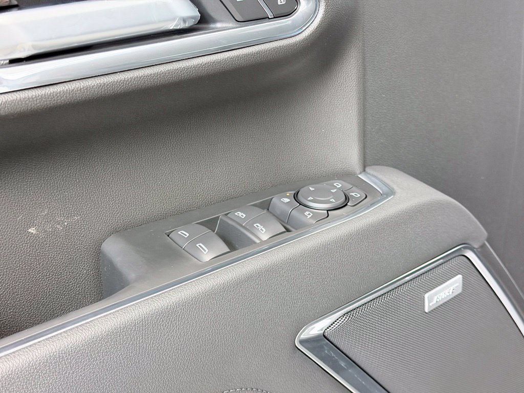 2026 GMC Sierra 1500 SLT - Photo 13
